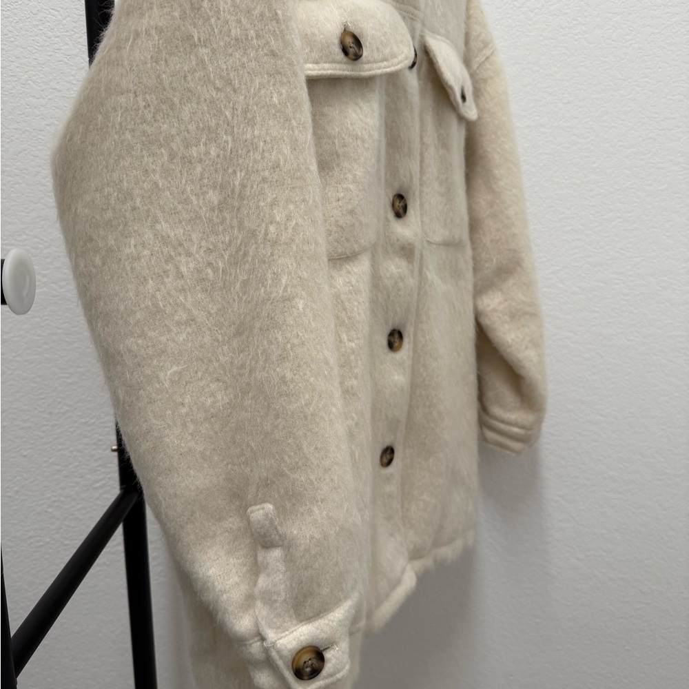Universal Thread Cream Teddy Jacket Oversized - image 5